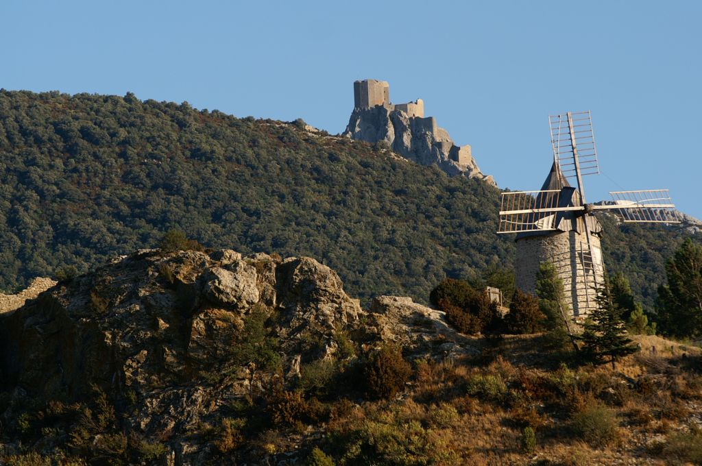 Moulin et château